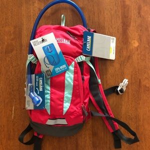 NWT Camelbak mini mule